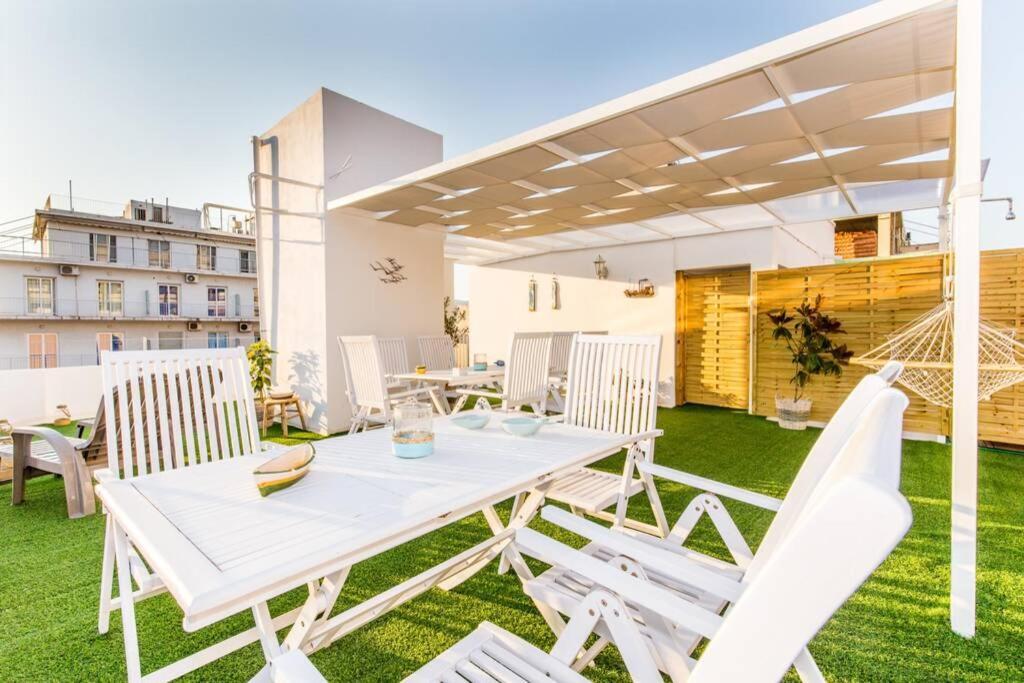 Neoclassical Flat With 2 Bedrooms In Le Pirée Extérieur photo